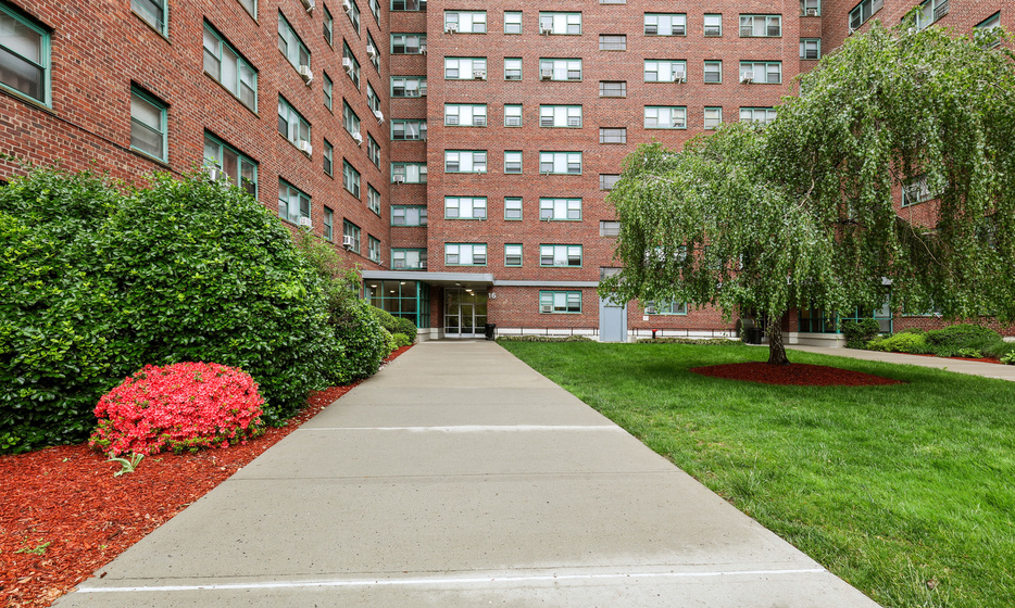 Maple Gardens